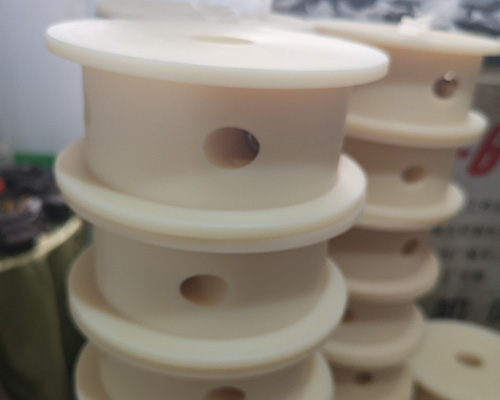 超高分子聚乙烯異型件-導(dǎo)軌